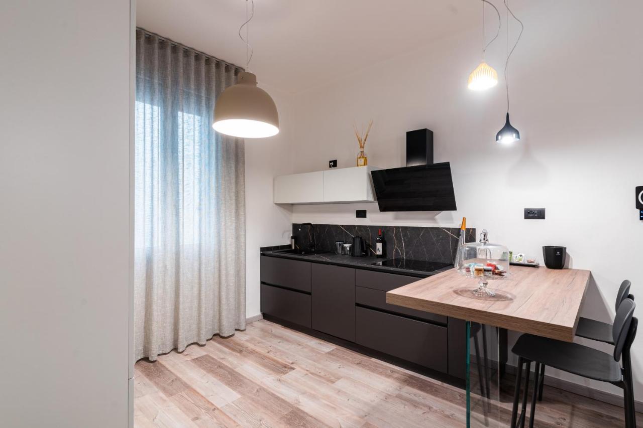 Ferienwohnung Sacrati 39 Ferrara Exterior foto