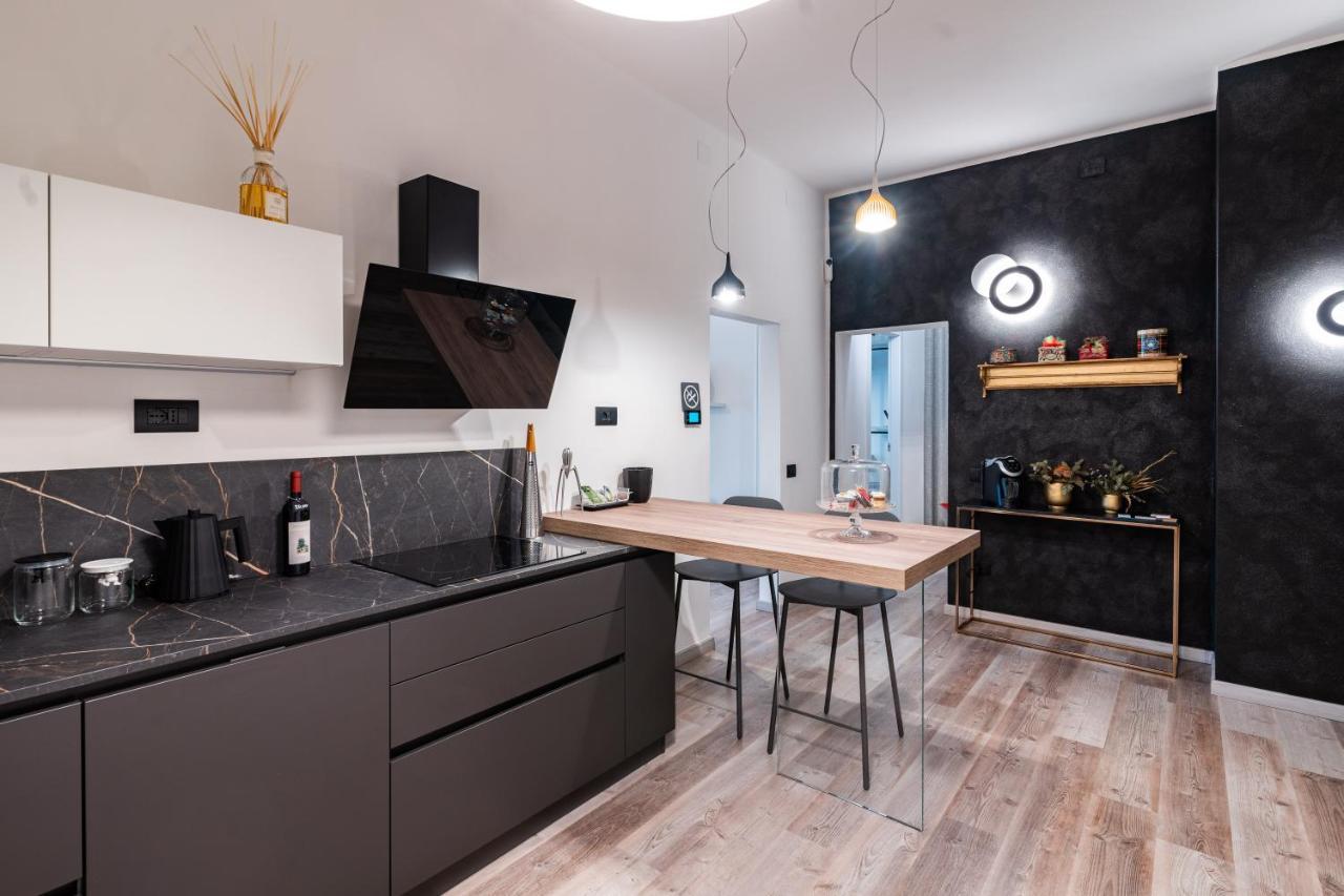 Ferienwohnung Sacrati 39 Ferrara Exterior foto
