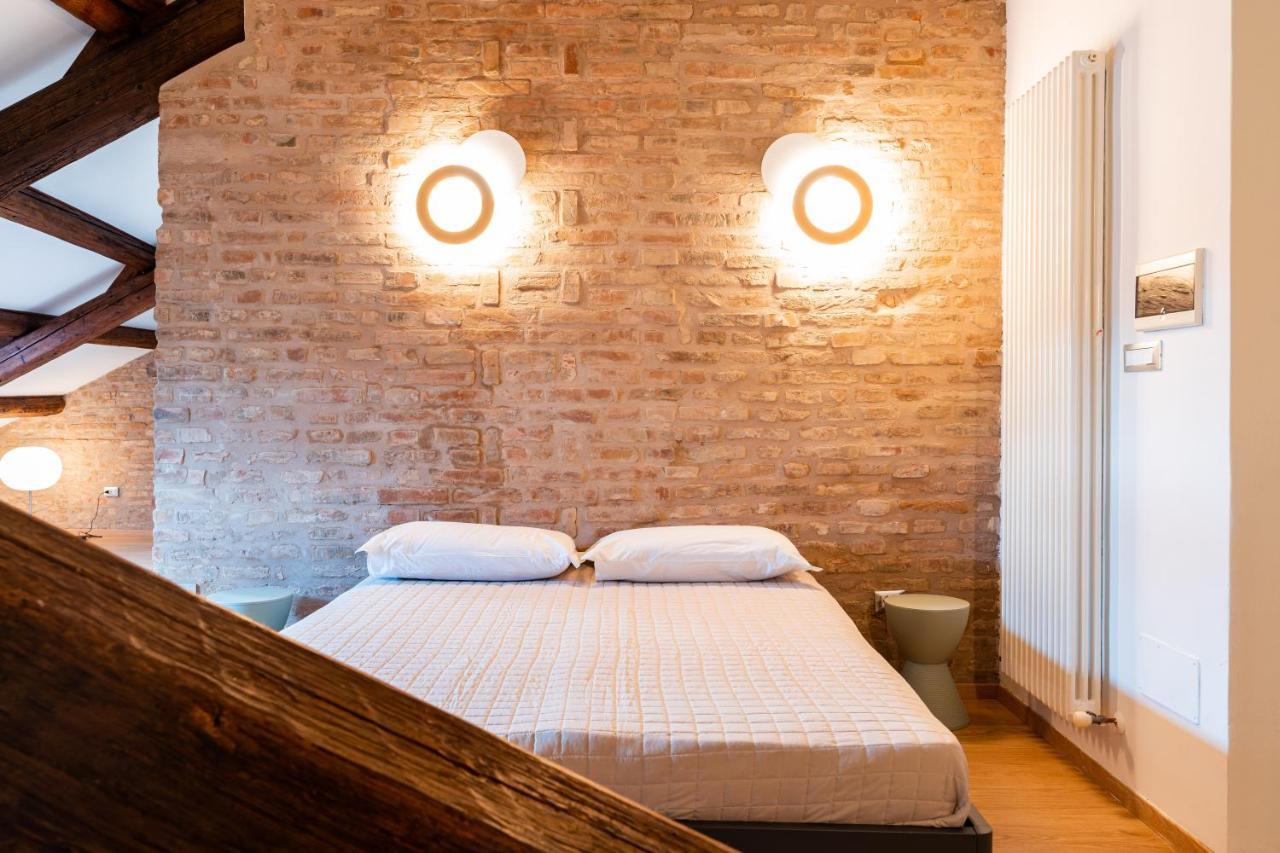 Ferienwohnung Sacrati 39 Ferrara Exterior foto